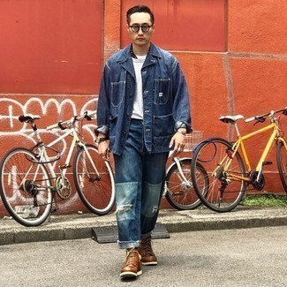 dunkelblaue Jeans mit Flicken von Feng Chen Wang