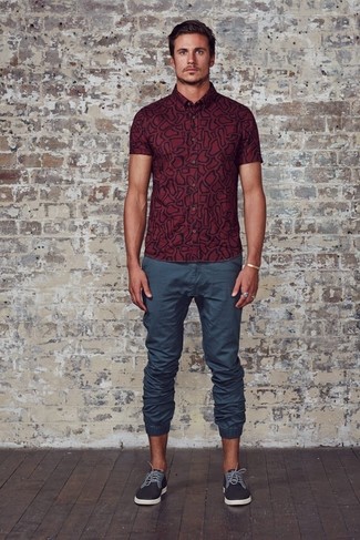 Wie Kurzarmhemd mit Leinenschuhe zu kombinieren – 19 Herren Outfits