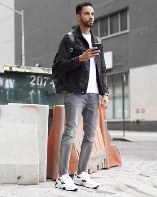Silbernen Rucksack kombinieren – 10 Lässige Herren Outfits warm Wetter
