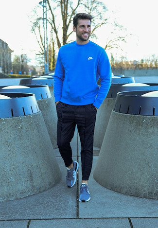 blaues Sweatshirt von Nike