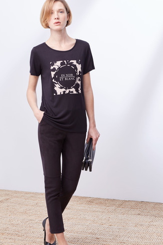 schwarzes bedrucktes T-Shirt mit einem Rundhalsausschnitt von Isabel Marant Etoile