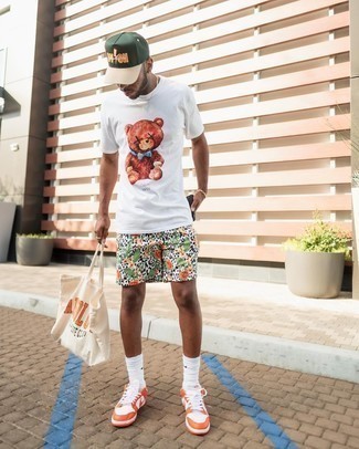 hellbeige bedruckte Shopper Tasche von Gucci