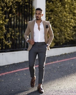 Welche Slipper mit beige Sakkos zu tragen – 839+ Herren Outfits