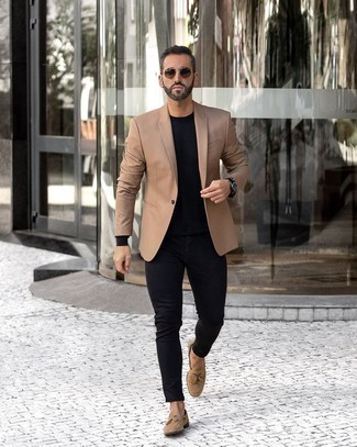 Welche Slipper mit beige Sakkos zu tragen – 839+ Herren Outfits
