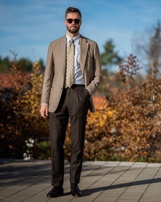 Beige Wolljacke mit Fischgrätenmuster kombinieren – 5 Elegante Frühling Herren Outfits
