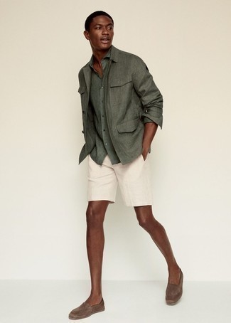 Beige Leinen Shorts kombinieren – 11 Herren Outfits