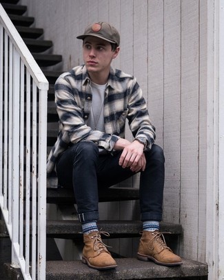 Beige Flanell Langarmhemd mit Schottenmuster kombinieren – 17 Herren Outfits