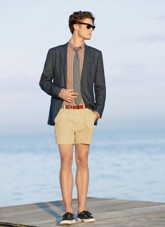 Welche Leinenschuhe mit beige Shorts zu tragen – 15 Herren Outfits