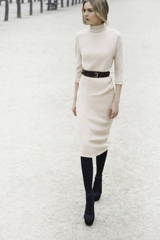 Beige Sweatkleid kombinieren – 31 Damen Outfits