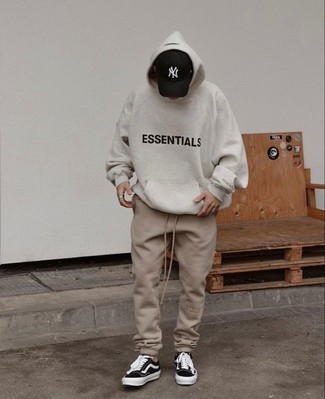 Beige Jogginghose kombinieren – 78 Herren Outfits