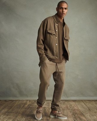 Beige Jogginghose kombinieren – 78 Herren Outfits