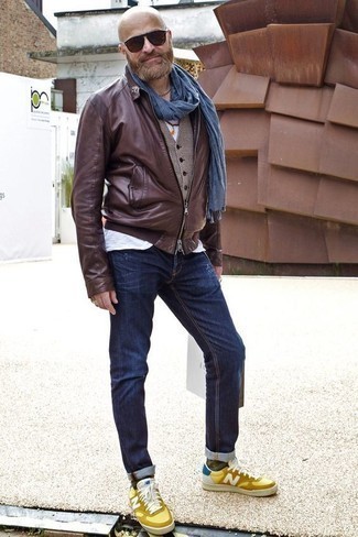 Welche Jeans mit beige Weste zu tragen – 9 Herren Outfits kühl Wetter