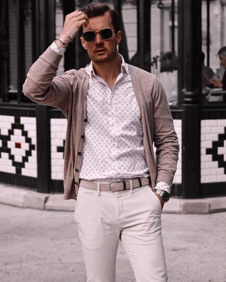 30 Jährige: Beige geflochtenen Segeltuchgürtel kombinieren – 40 Herren Outfits