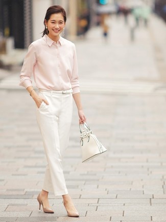 Wie Karottenhose mit Pumps zu kombinieren – 29 Elegante Frühling Damen Outfits