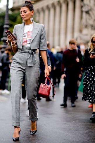 Wie Karottenhose mit Pumps zu kombinieren – 23 Smart-Casual Frühling Damen Outfits