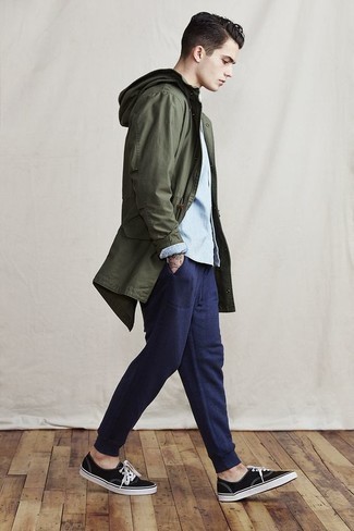Dunkeltürkise Regenjacke kombinieren – 92 Frühling Herren Outfits