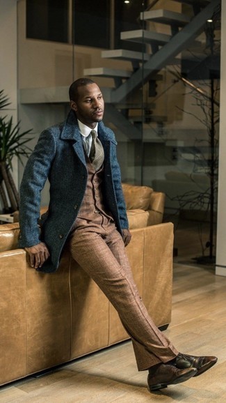 Welche Westen mit rotbrauner Anzughose zu tragen – 83 Herren Outfits