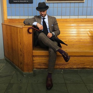 Welche Anzüge mit rotbrauner Slipper zu tragen – 69 Frühling Herren Outfits