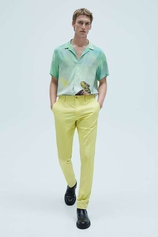 mintgrünes bedrucktes Kurzarmhemd von Gucci