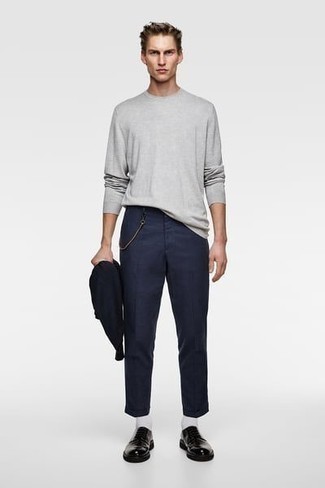 dunkelblauer Pullover mit einem Rundhalsausschnitt von Armani Jeans