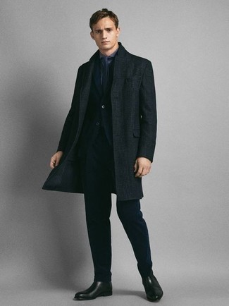 schwarzer Mantel mit Schottenmuster von Calvin Klein 205W39nyc