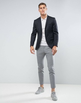 Vertikal gestreifte Chinohose kombinieren – 382 Casual Herren Outfits