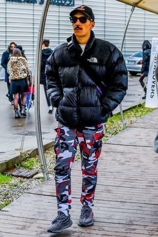 Violette Taschen kombinieren – 16 Herren Outfits warm Wetter