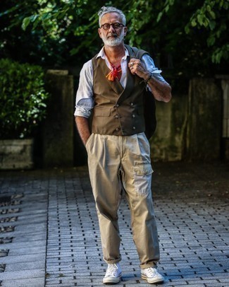 Wie Weste mit hoher Sneakers zu kombinieren – 19 Herren Outfits