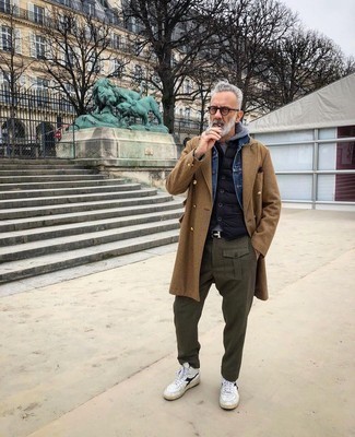 Wie Weste mit hoher Sneakers zu kombinieren – 19 Herren Outfits
