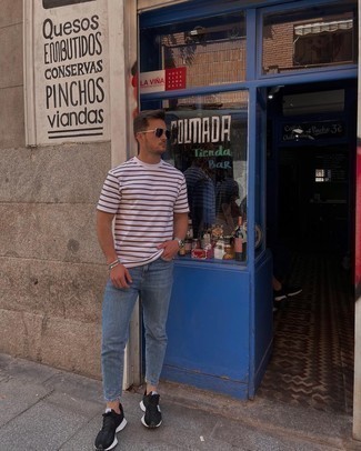 Wie weißes und schwarzes horizontal gestreiftes T-Shirt mit einem Rundhalsausschnitt mit blauer Jeans zu kombinieren – 145 Herren Outfits