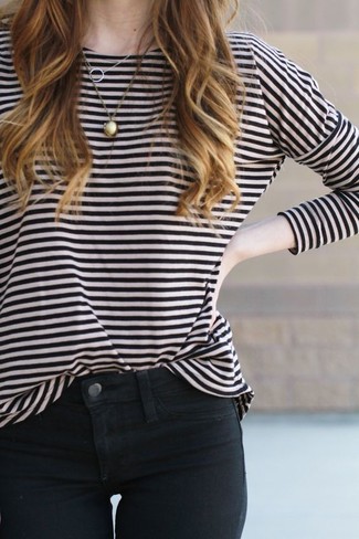 Weißes und schwarzes Langarmshirt kombinieren – 383 Damen Outfits