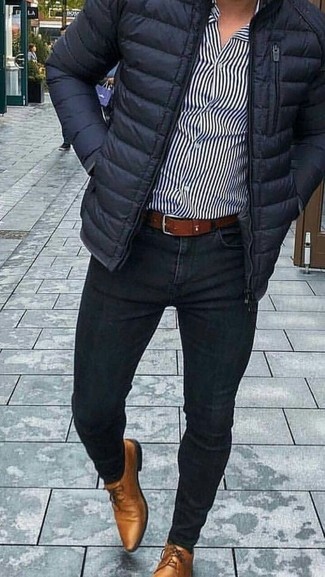 Weißes und schwarzes vertikal gestreiftes Businesshemd kombinieren – 1611+ Herren Outfits