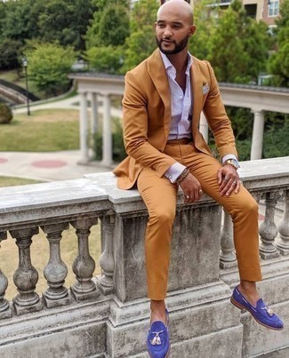 Weißes und blaues Businesshemd mit Karomuster kombinieren – 217 Herren Outfits