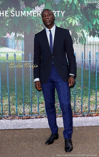 Wie weißes und blaues Hemd mit blauer Jacke zu kombinieren – 1066+ Elegante Herren Outfits