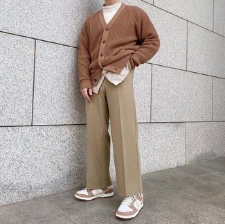 Weiße und braune niedrige Sneakers kombinieren – 2000+ Herren Outfits
