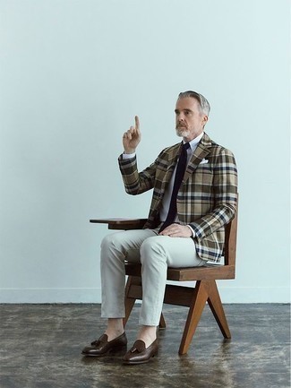Welche Slipper mit weißen und dunkelblauen Businesshemdes zu tragen – 2000+ Herren Outfits