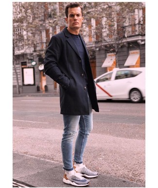 Welche Mäntel mit weißer Sportschuhe zu tragen – 7 Lässige Herren Outfits