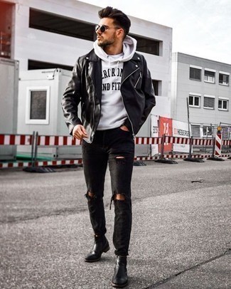 Wie weißes T-Shirt mit einem Rundhalsausschnitt mit schwarzer Jeans mit Destroyed-Effekten zu kombinieren – 206 Herren Outfits