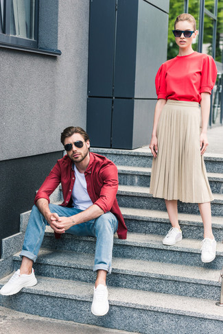 Wie weißes T-Shirt mit einem Rundhalsausschnitt mit weißer Sportschuhe zu kombinieren – 548+ Herren Outfits