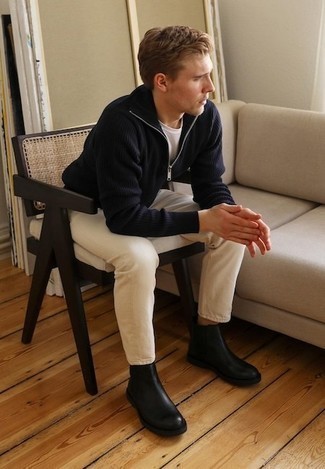 Welche Pullover mit einem Reißverschluss am Kragen mit weißen T-Shirts mit einem Rundhalsausschnitt zu tragen – 69 Herren Outfits