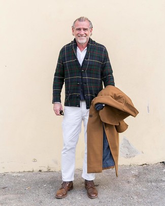 60 Jährige: Welche Mäntel mit weißen Businesshemdes zu tragen – 39 Herren Outfits