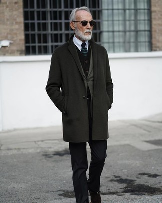 60 Jährige: Welche Mäntel mit weißen Businesshemdes zu tragen – 39 Herren Outfits