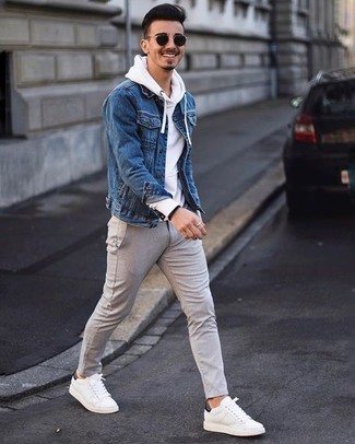 Weißen Pullover mit einem Kapuze kombinieren – 426 Herren Outfits