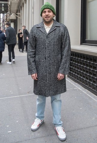 Wie weißes Langarmhemd mit weißer und roter Leder niedriger Sneakers zu kombinieren – 349 Herren Outfits