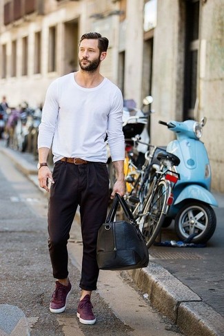 Welche niedrige Sneakers mit weißen Langarmshirt zu tragen – 280 Herren Outfits