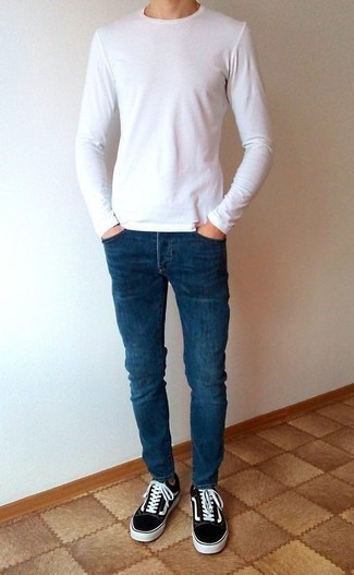Welche niedrige Sneakers mit weißen Langarmshirt zu tragen – 280 Herren Outfits