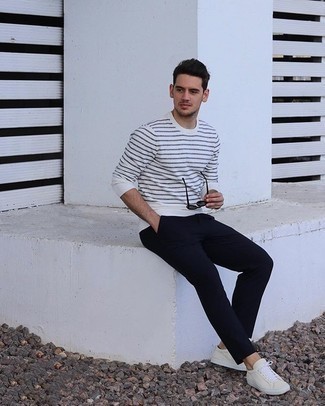 Welche niedrige Sneakers mit weißen Langarmshirt zu tragen – 280 Herren Outfits