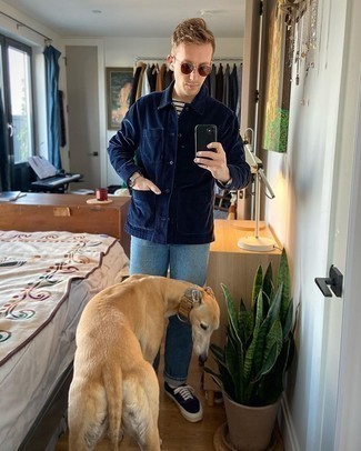 Welche niedrige Sneakers mit weißen Langarmshirt zu tragen – 94 Frühling Herren Outfits