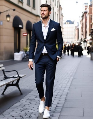 Welche Businesshemden mit weißer niedriger Sneakers zu tragen – 131 Elegante Herren Outfits