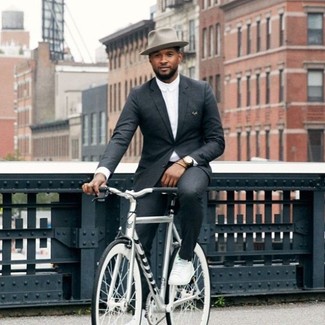 Welche Businesshemden mit weißer niedriger Sneakers zu tragen – 131 Elegante Herren Outfits
